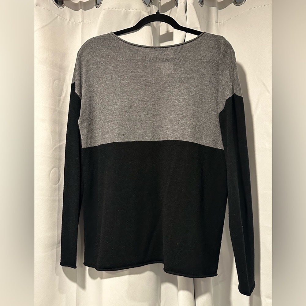 Splendid Pullover Color Block Sweater - Picture 3 of 4